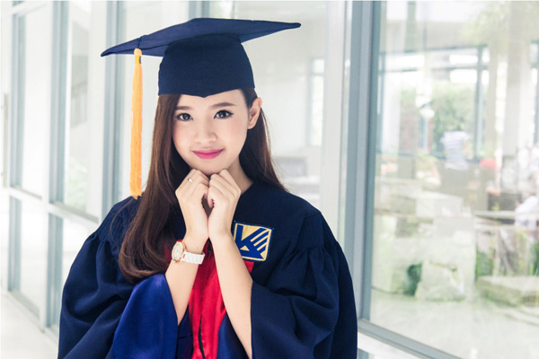 Sinh viên mới ra trường 1 năm thẳng thừng từ chối công việc vì lương chỉ có... 12 triệu